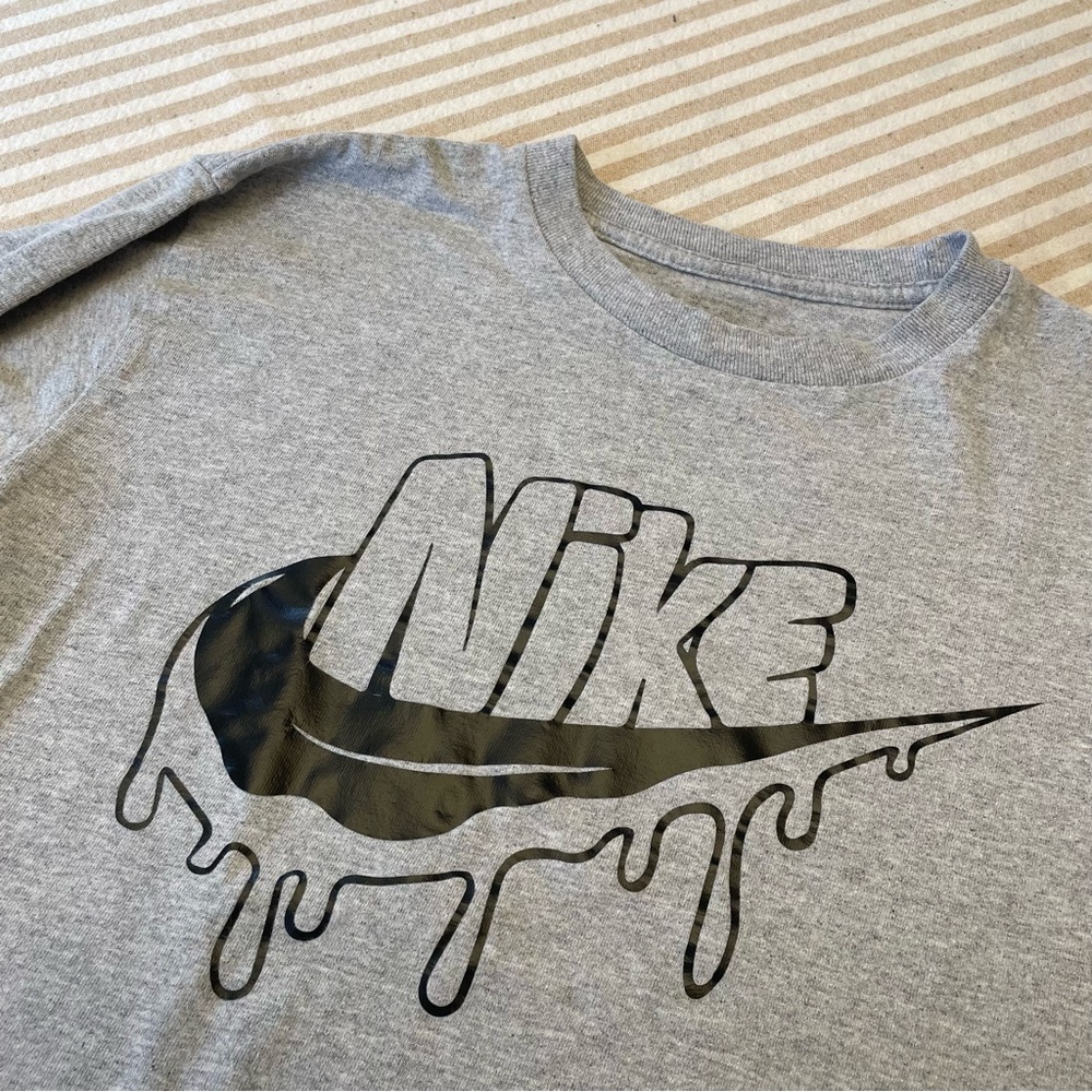 Nike drip long sleeve tee